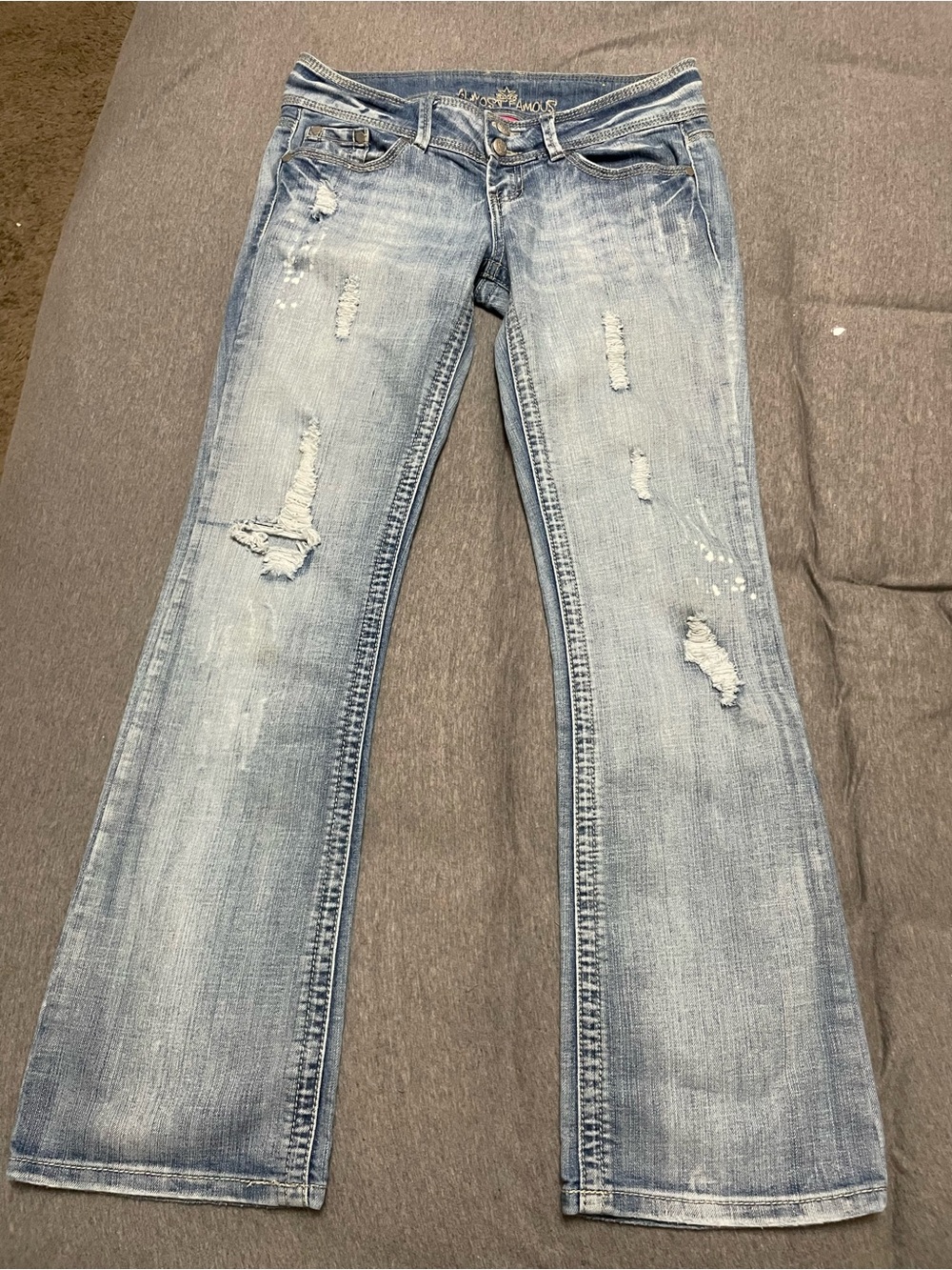 Almost Famous Distressed Flare Jeans Light Wash Y2K Size 9